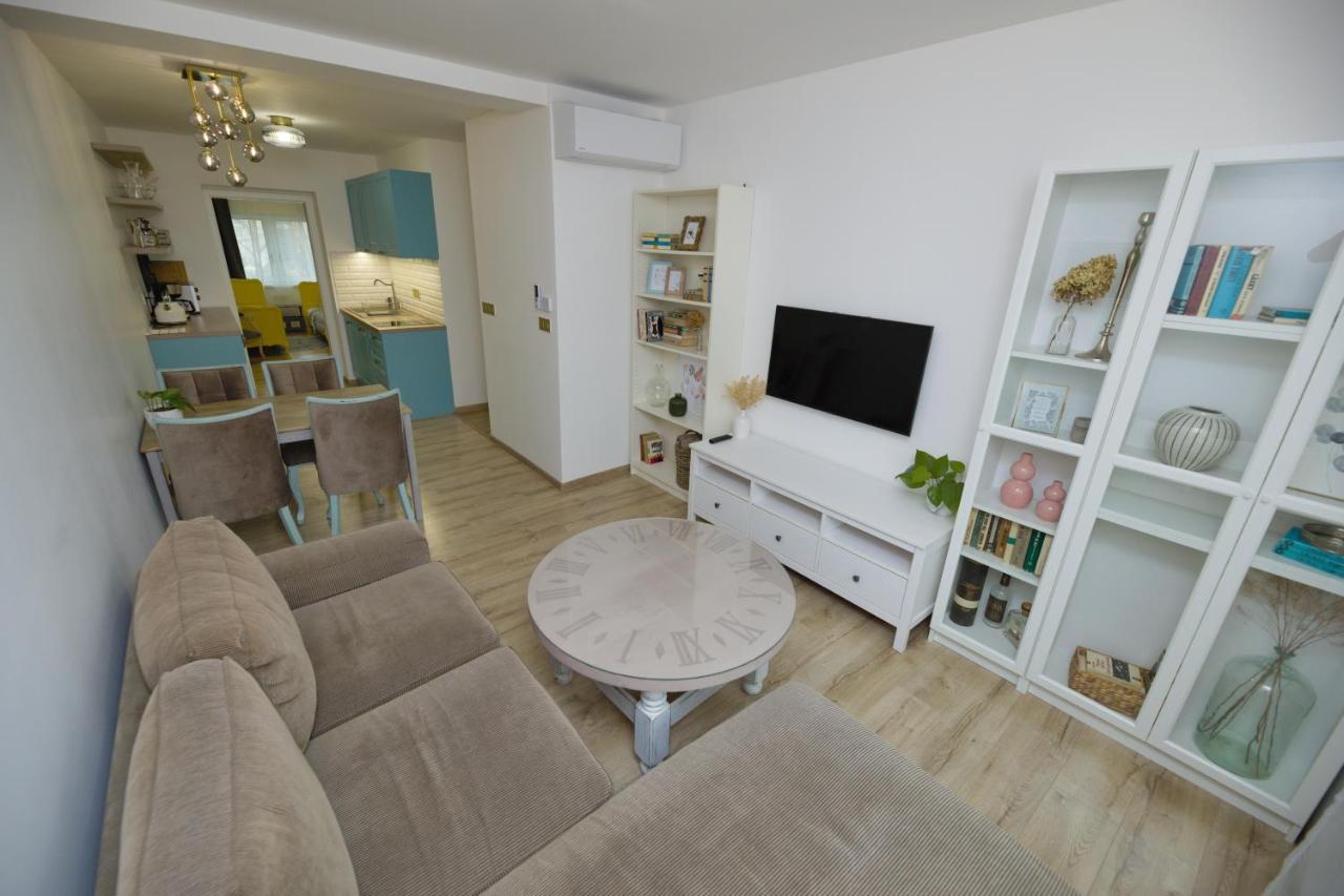 Central Apartment - Folk District Bratislava Exteriér fotografie